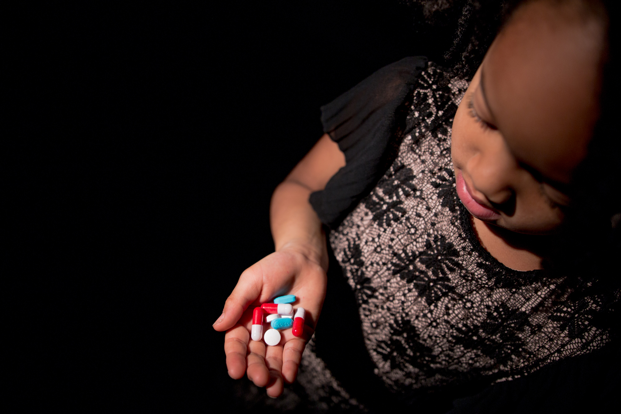 Study Reveals Foster Children 4x More Likely to Get Psychotropic Drugs Than Non-Foster Children